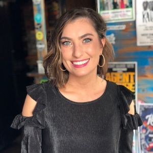 Meet your Posher, Victoria